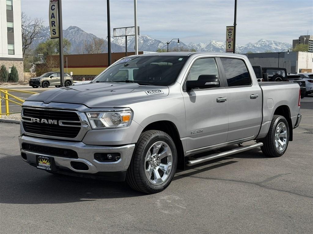 RAM 1500 Big Horn/Lone Star 4x4 Crew Cab 5'7" Box 2019