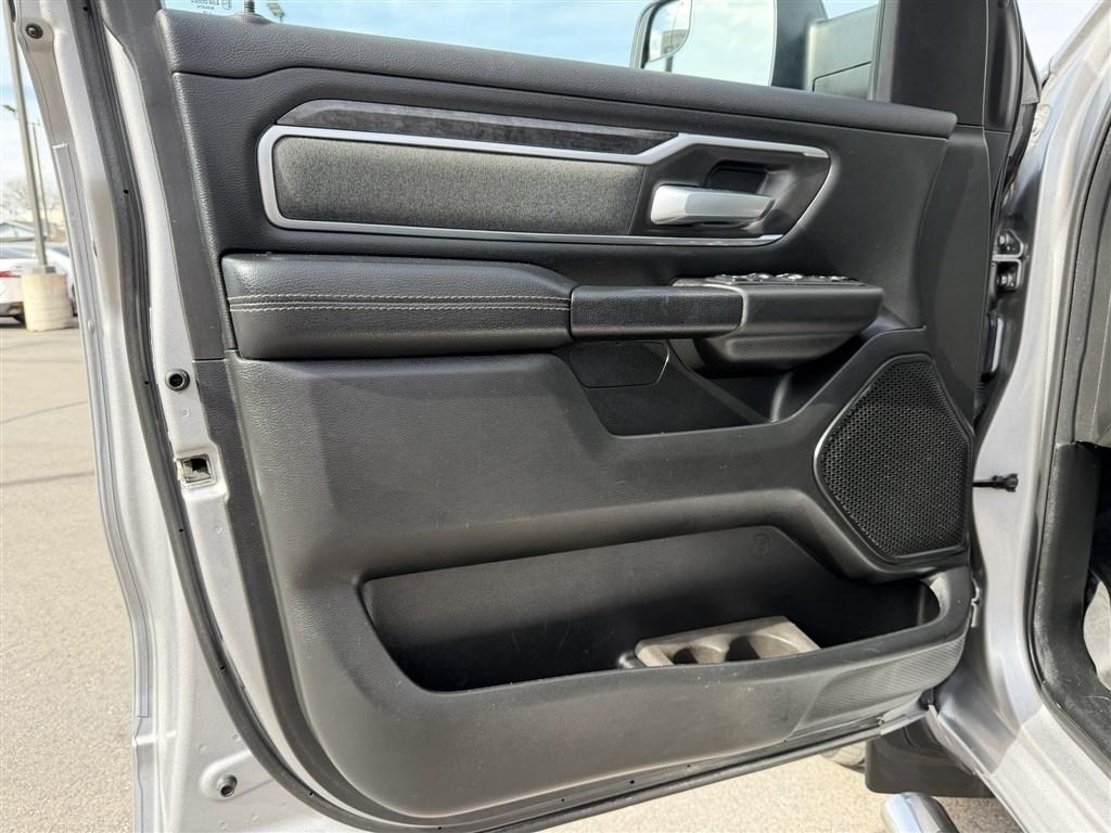 RAM 1500 Big Horn/Lone Star 4x4 Crew Cab 5'7" Box 2019