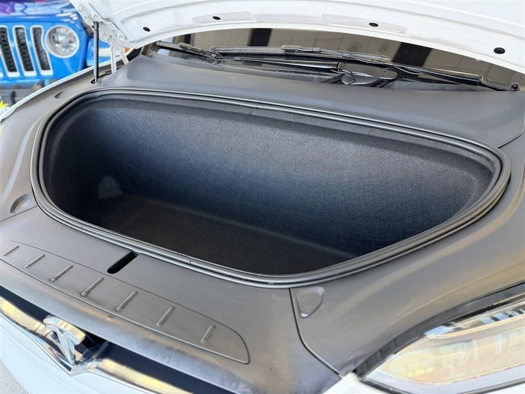 Tesla Model X Long Range AWD 2021