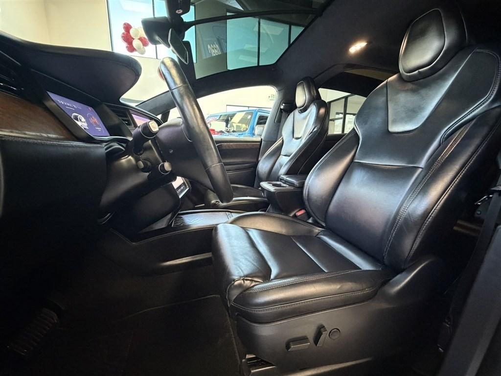 Tesla Model X Long Range AWD 2021