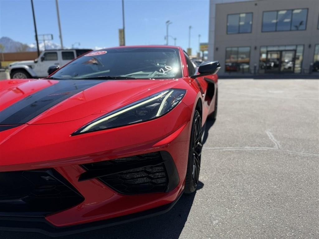 Chevrolet Corvette 2dr Stingray Cpe w/2LT 2023