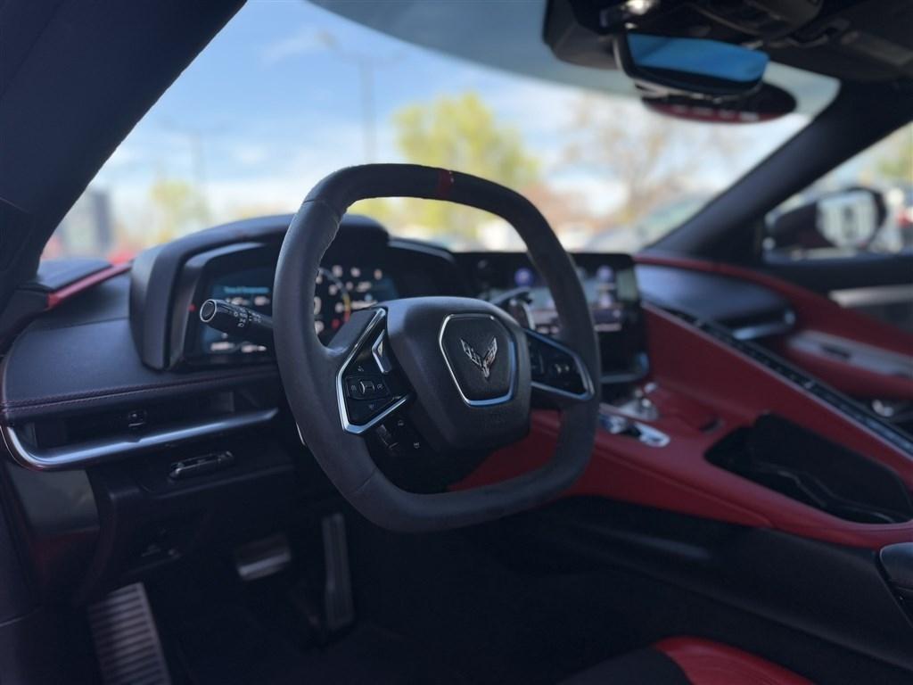Chevrolet Corvette 2dr Stingray Cpe w/2LT 2023