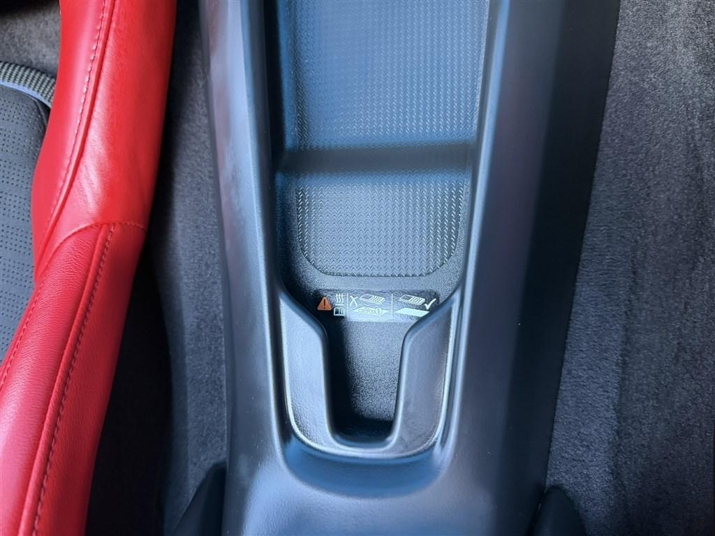 Chevrolet Corvette 2dr Stingray Cpe w/2LT 2023