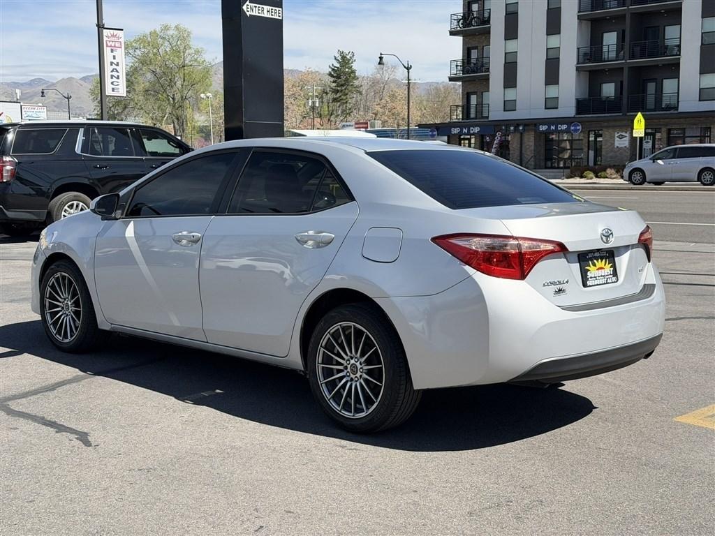 Toyota Corolla 50th Anniversary Special Edition CVT (Natl) 2017