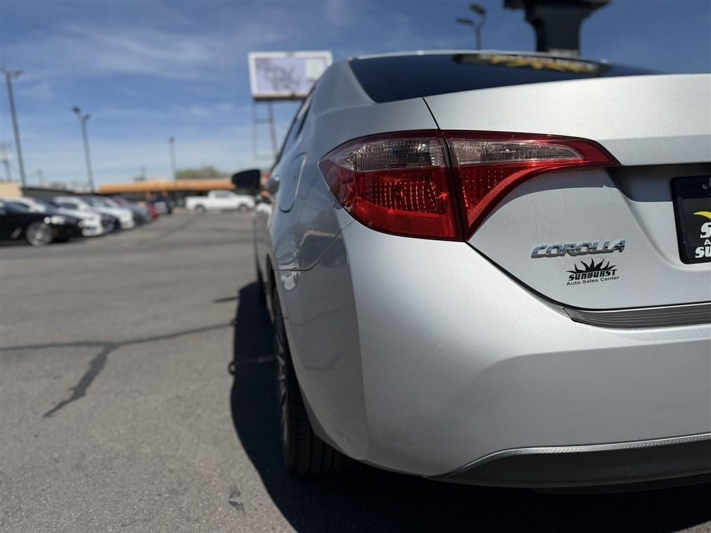 Toyota Corolla 50th Anniversary Special Edition CVT (Natl) 2017