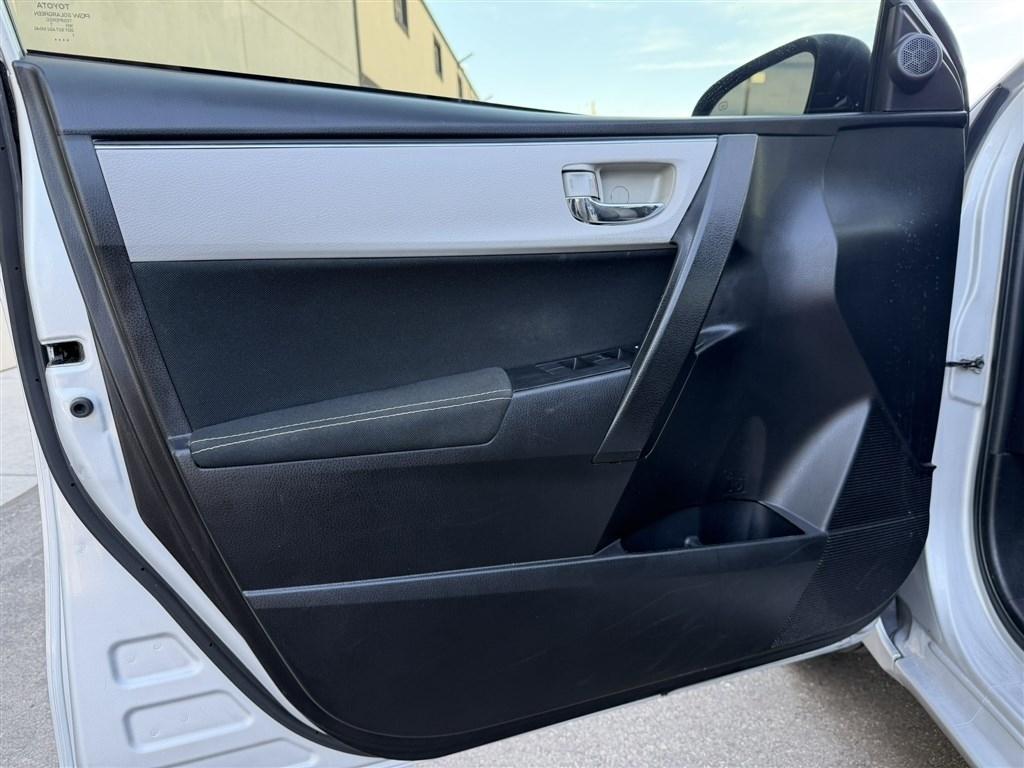 Toyota Corolla 50th Anniversary Special Edition CVT (Natl) 2017