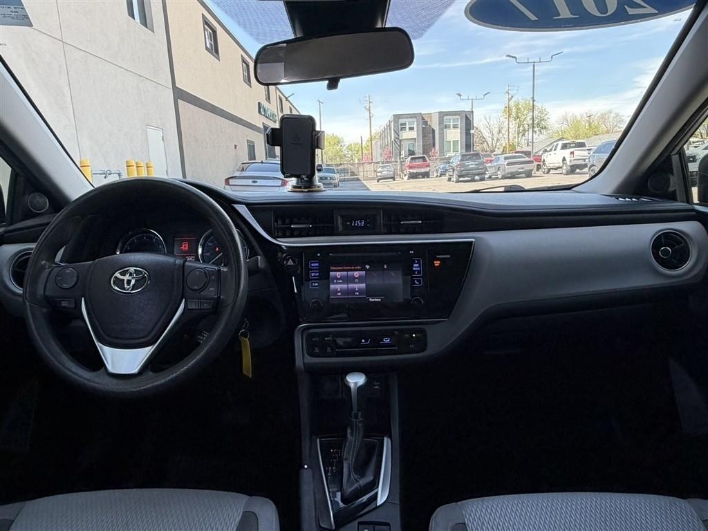 Toyota Corolla 50th Anniversary Special Edition CVT (Natl) 2017