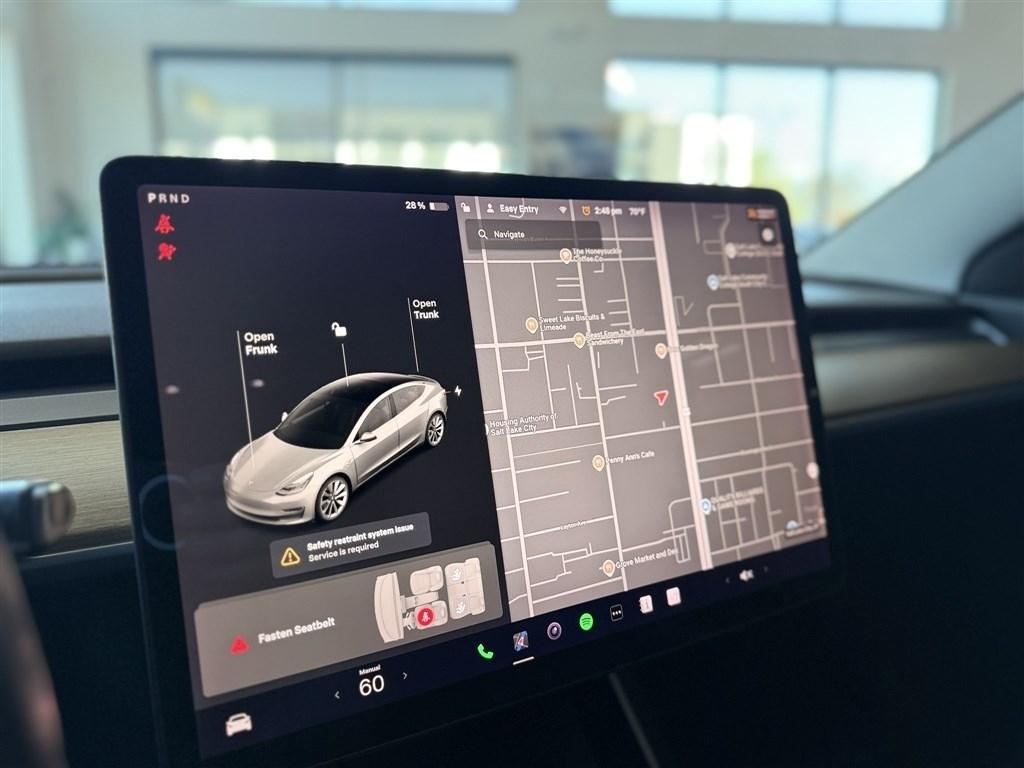 Tesla Model 3 Standard Range Plus RWD 2019