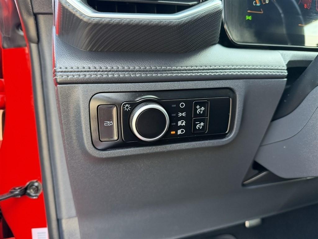 Ford Mustang EcoBoost Fastback 2024