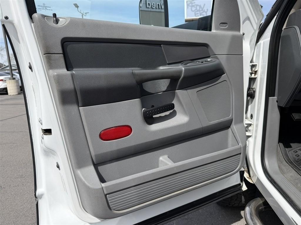 Dodge Ram 2500 4WD Quad Cab 160.5" SXT 2009