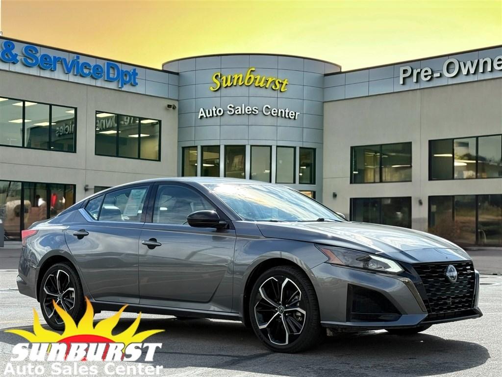 2023 Nissan Altima 2.5 SR AWD Sedan