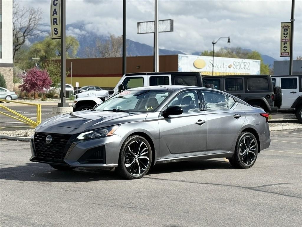 Nissan Altima 2.5 SR AWD Sedan 2023