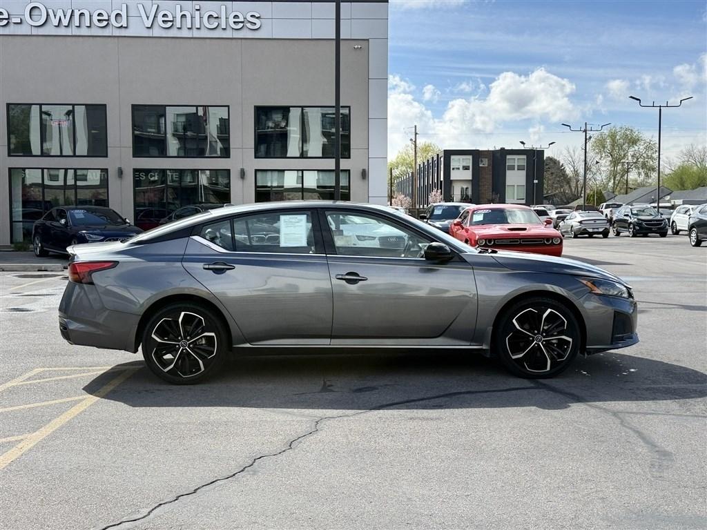 Nissan Altima 2.5 SR AWD 2023