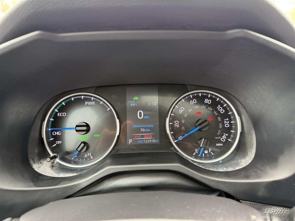 Toyota RAV4 Hybrid XLE AWD 2021