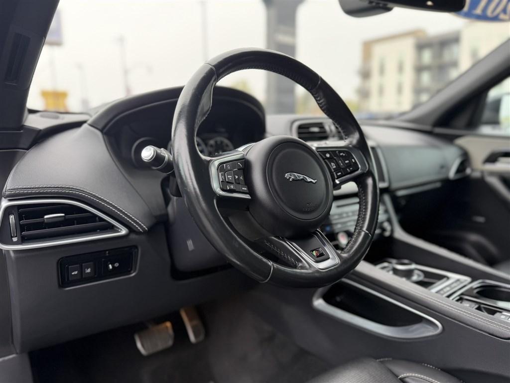 Jaguar F-Pace S AWD 2017
