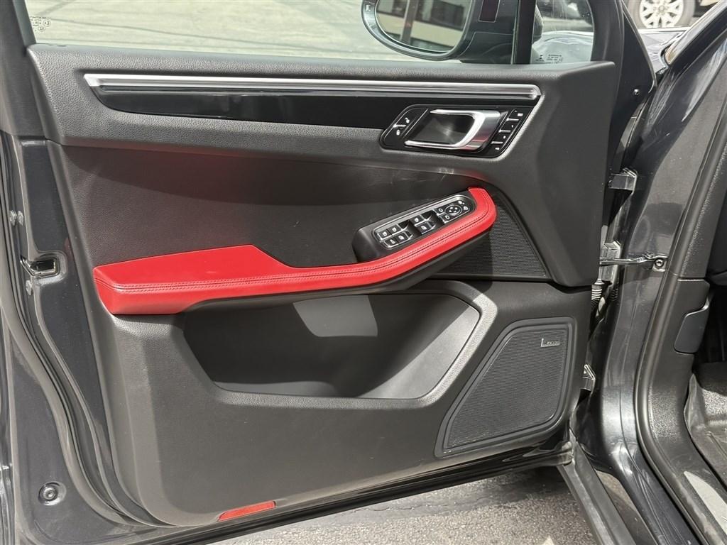 Porsche Macan S AWD 2018