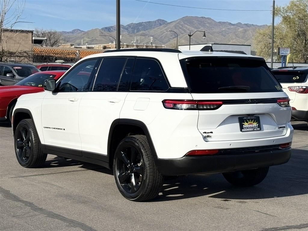 Jeep Grand Cherokee Limited 4x4 2023
