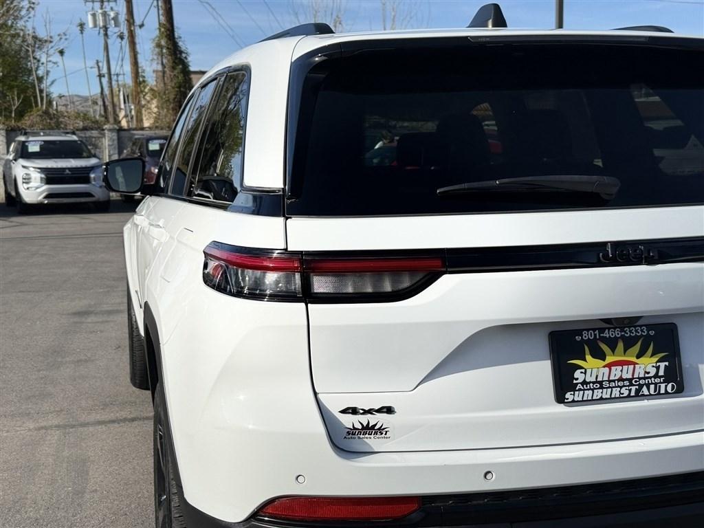 Jeep Grand Cherokee Limited 4x4 2023