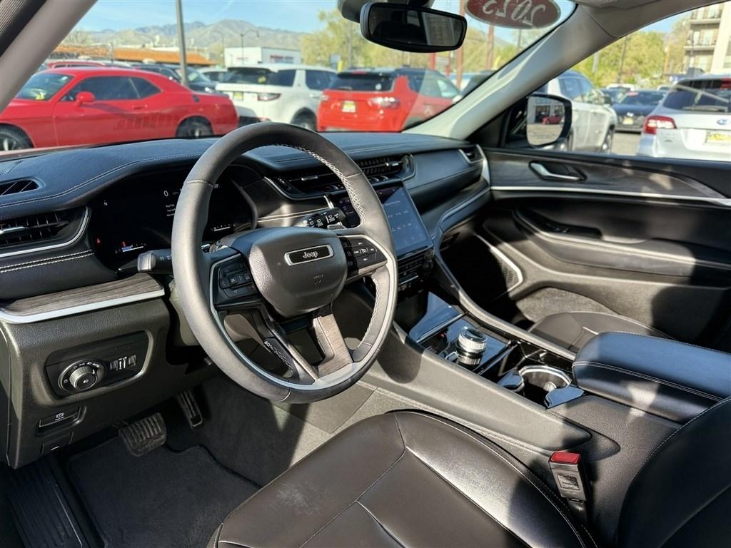 Jeep Grand Cherokee Limited 4x4 2023