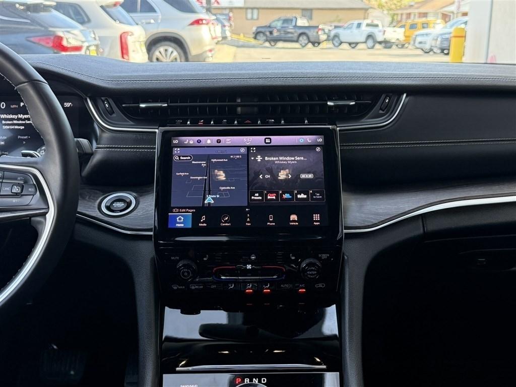 Jeep Grand Cherokee Limited 4x4 2023