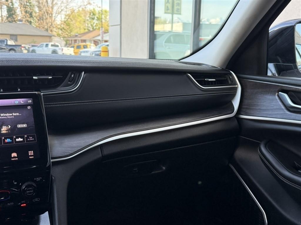 Jeep Grand Cherokee Limited 4x4 2023