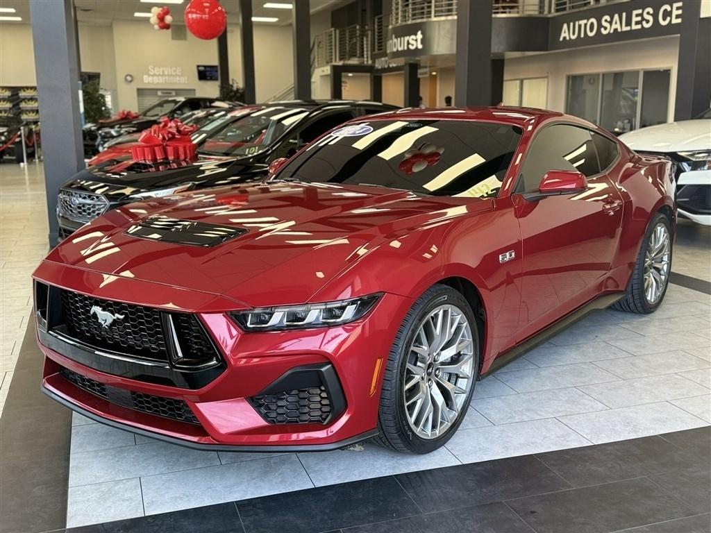 Ford Mustang GT Fastback 2024