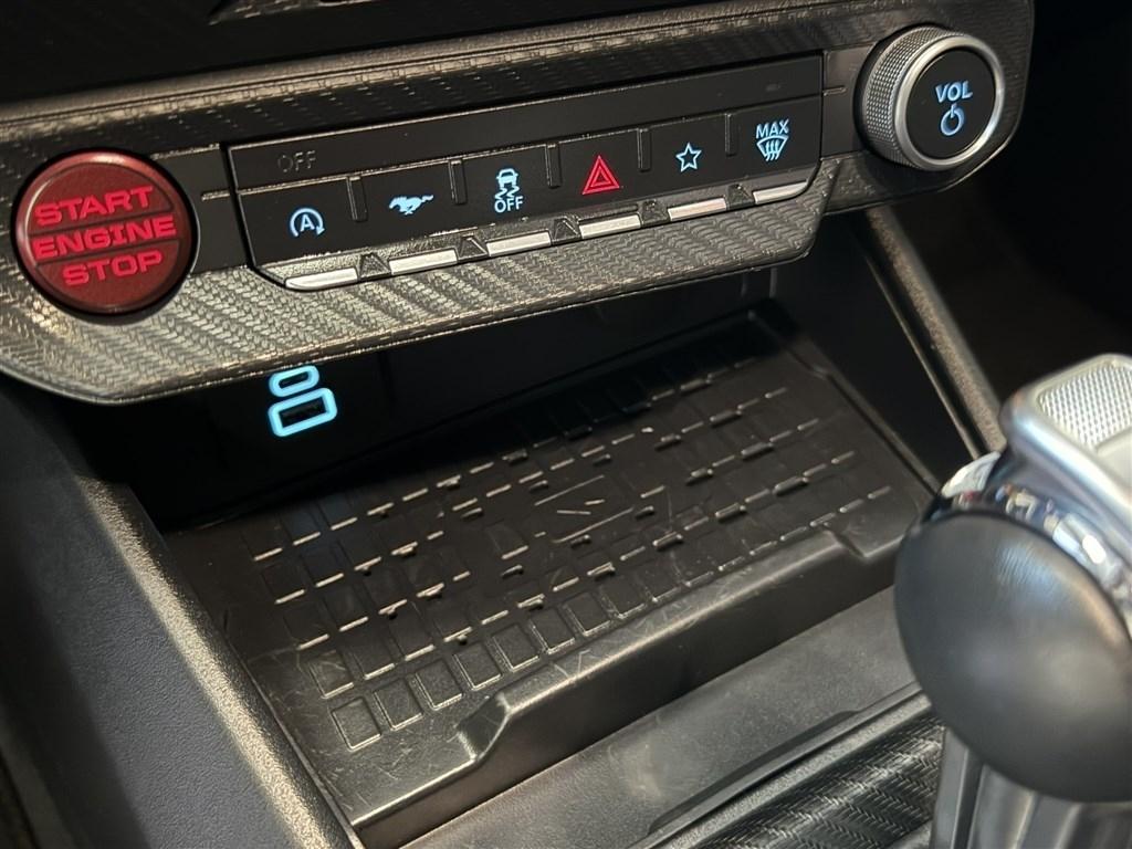 Ford Mustang GT Fastback 2024