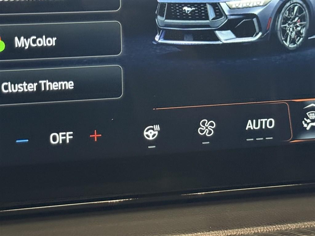 Ford Mustang GT Fastback 2024