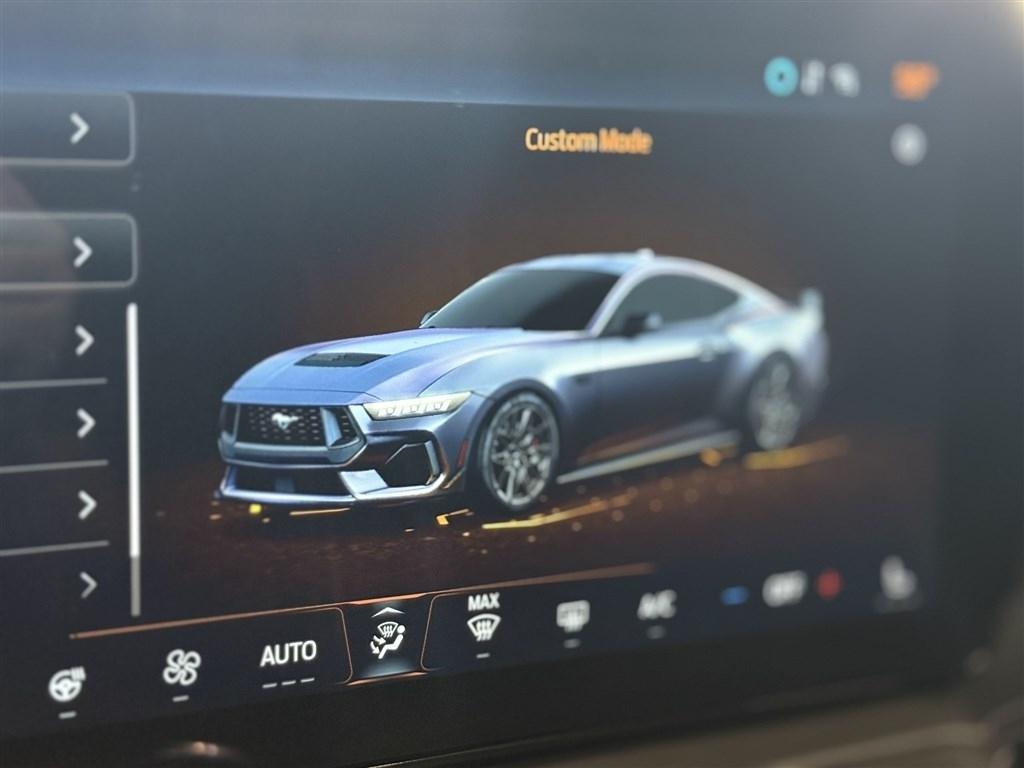 Ford Mustang GT Fastback 2024