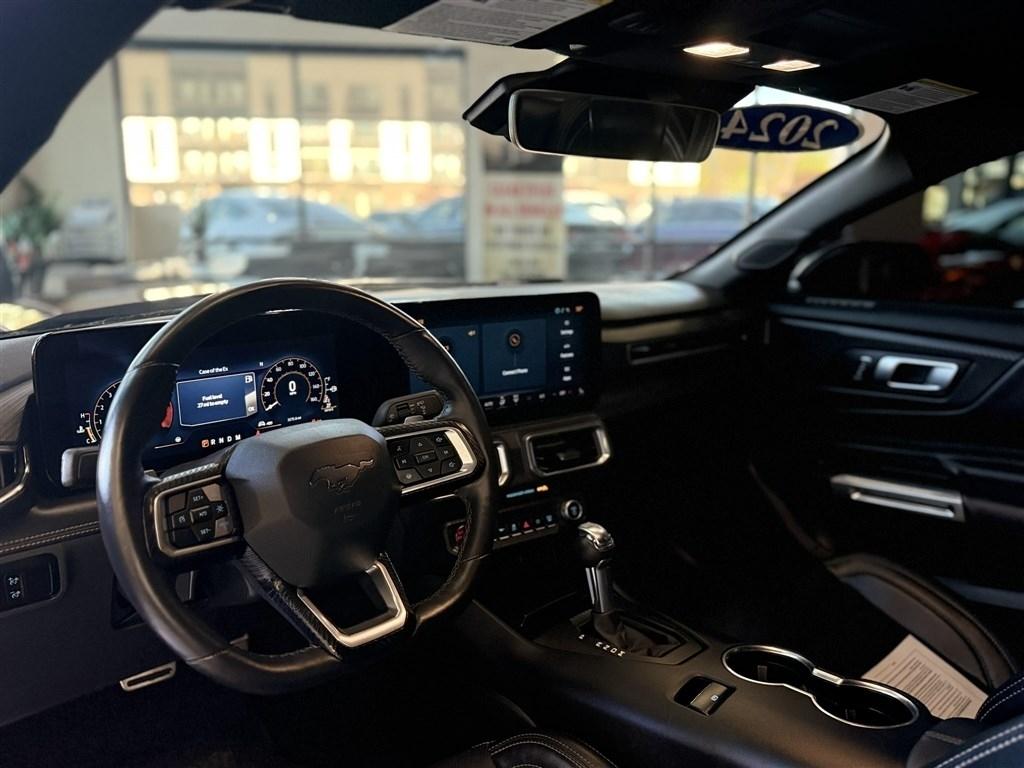 Ford Mustang GT Fastback 2024