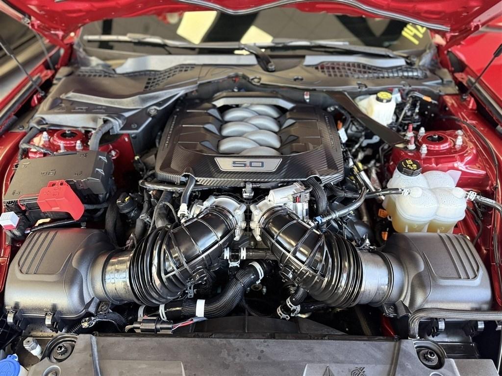 Ford Mustang GT Fastback 2024