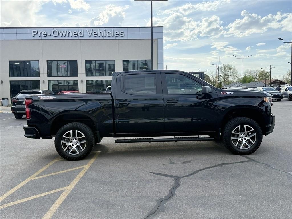 Chevrolet Silverado 1500 4WD Crew Cab 147" Custom Trail Boss 2019