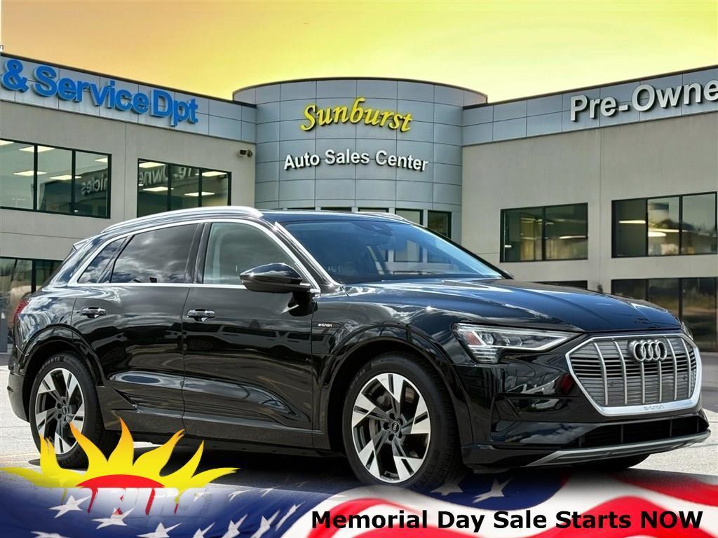Audi E-Tron Premium quattro 2021