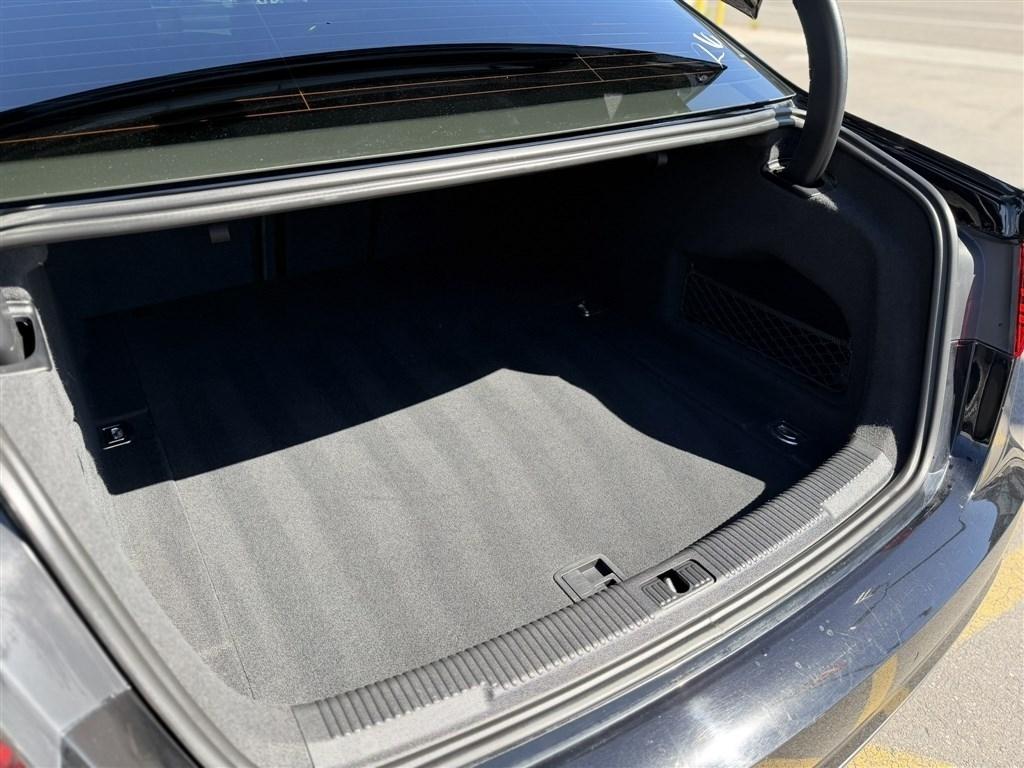 Audi A6 4dr Sdn quattro 2.0T Premium Plus 2016