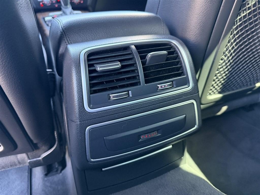 Audi A6 4dr Sdn quattro 2.0T Premium Plus 2016