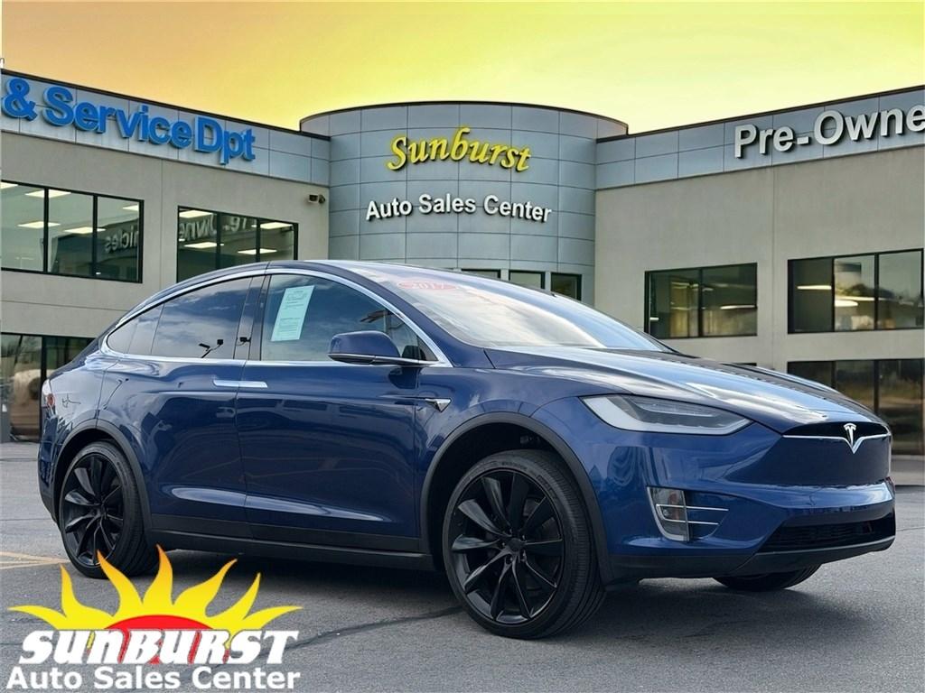 2017 Tesla Model X 90D AWD *Ltd Avail*