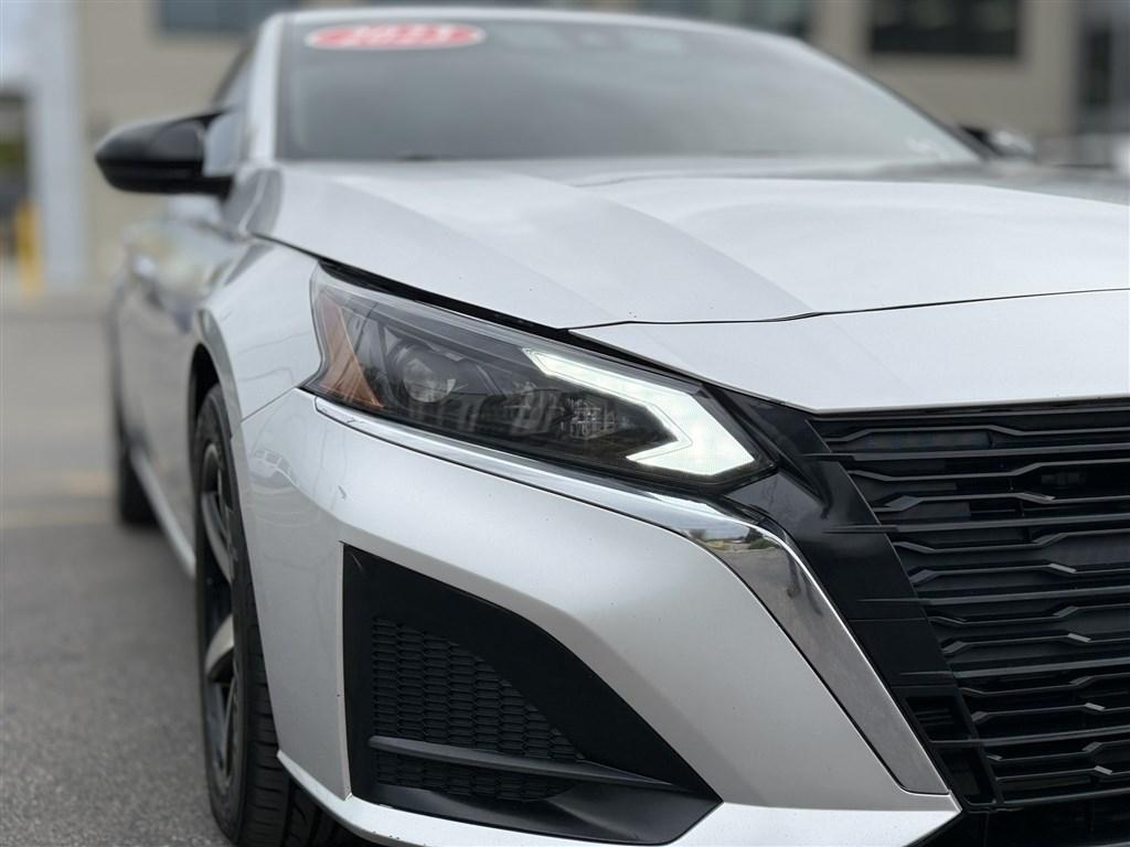 Nissan Altima 2.5 SV Sedan 2023