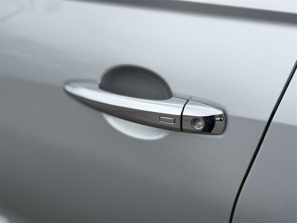 Nissan Altima 2.5 SV Sedan 2023