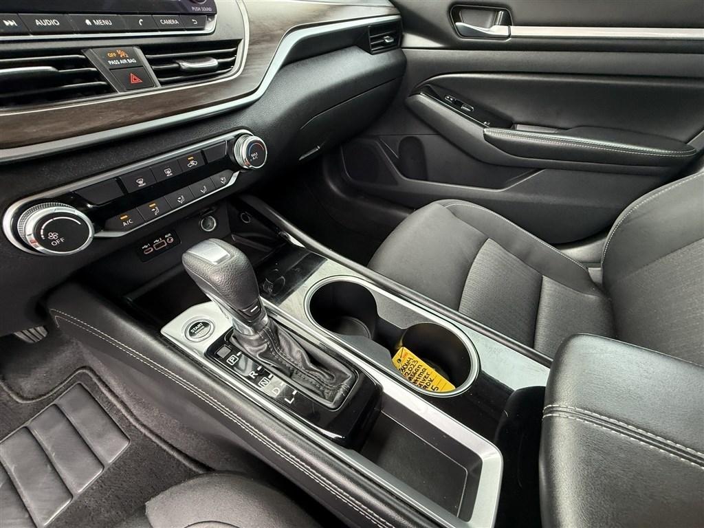 Nissan Altima 2.5 SV Sedan 2023