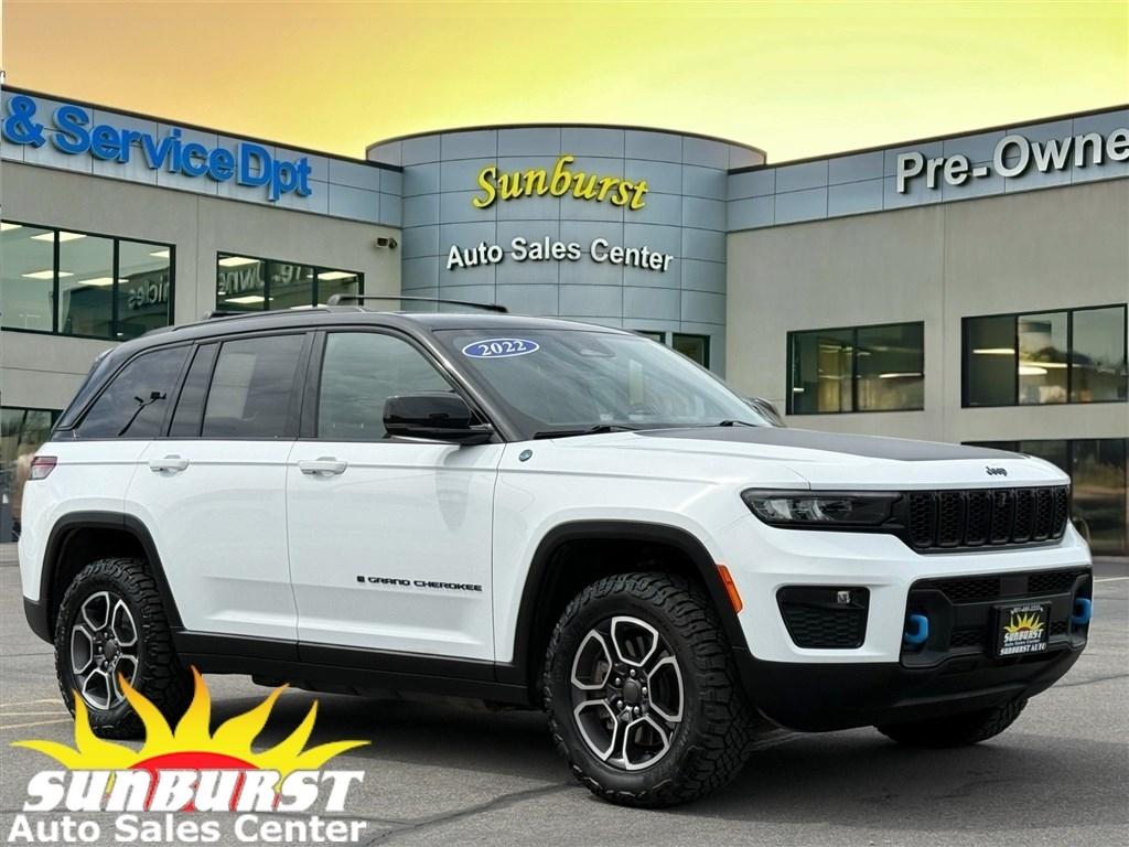 2022 Jeep Grand Cherokee 4xe Trailhawk 4x4