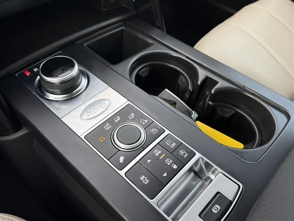 Land Rover Discovery SE V6 Supercharged 2018