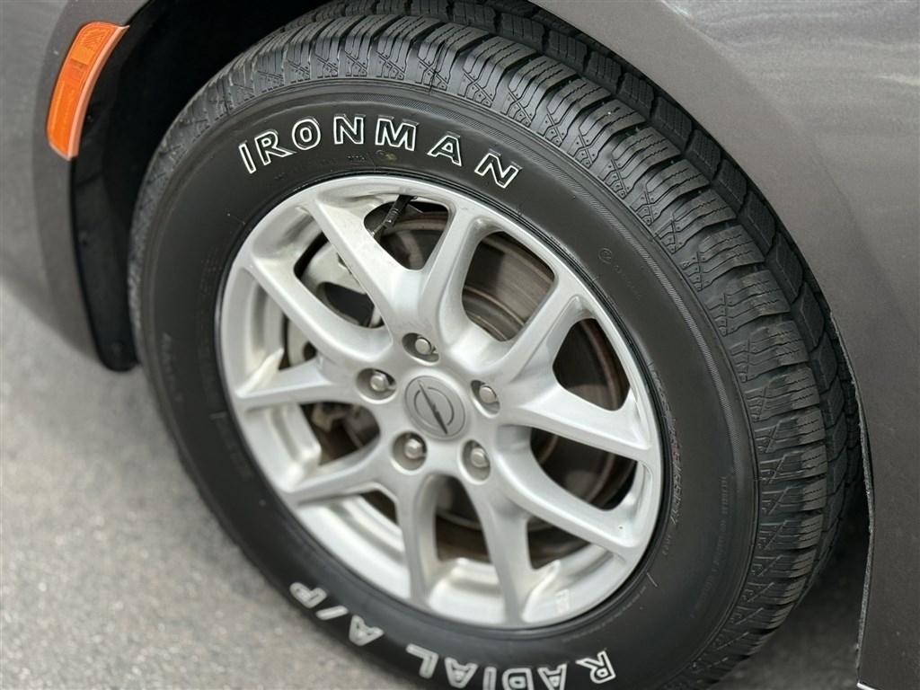 Chrysler Pacifica Touring L FWD 2023