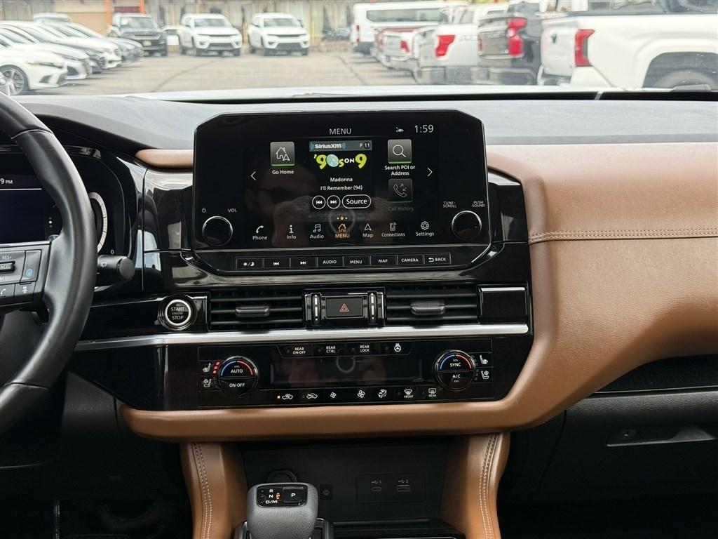 Nissan Pathfinder Platinum 4WD 2023