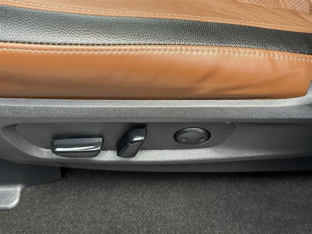 Nissan Pathfinder Platinum 4WD 2023