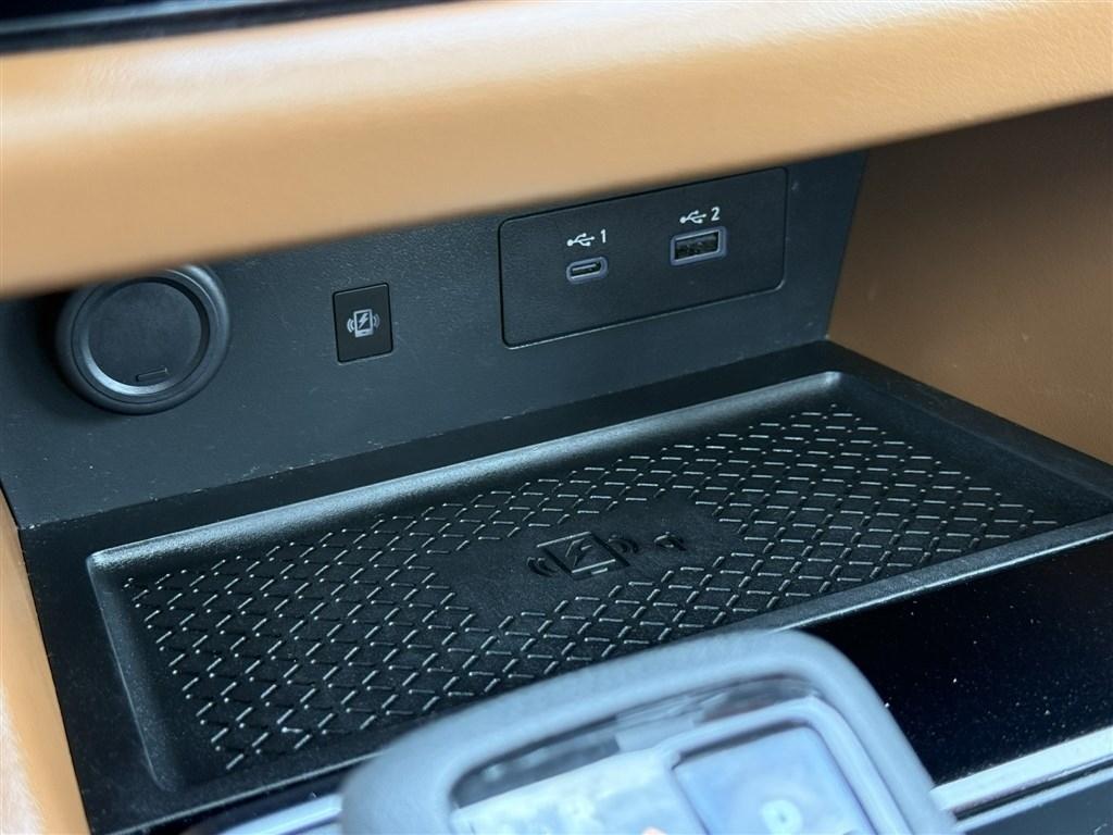 Nissan Pathfinder Platinum 4WD 2023