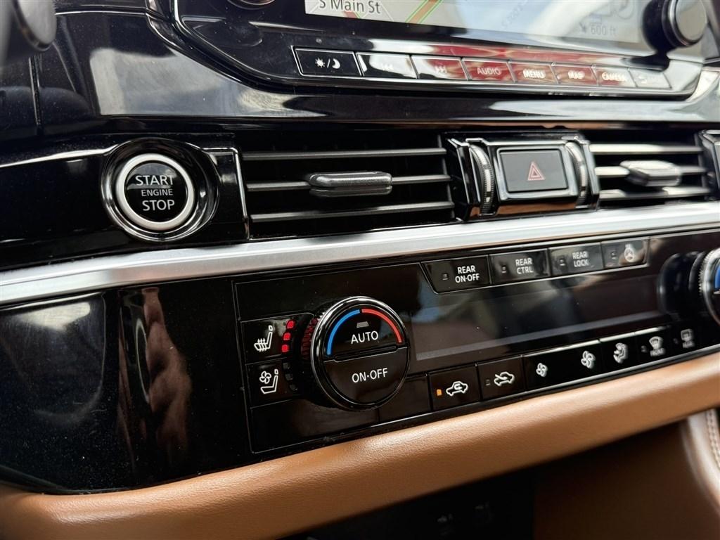 Nissan Pathfinder Platinum 4WD 2023