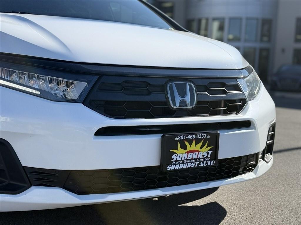 Honda Odyssey Sport-L Auto 2025