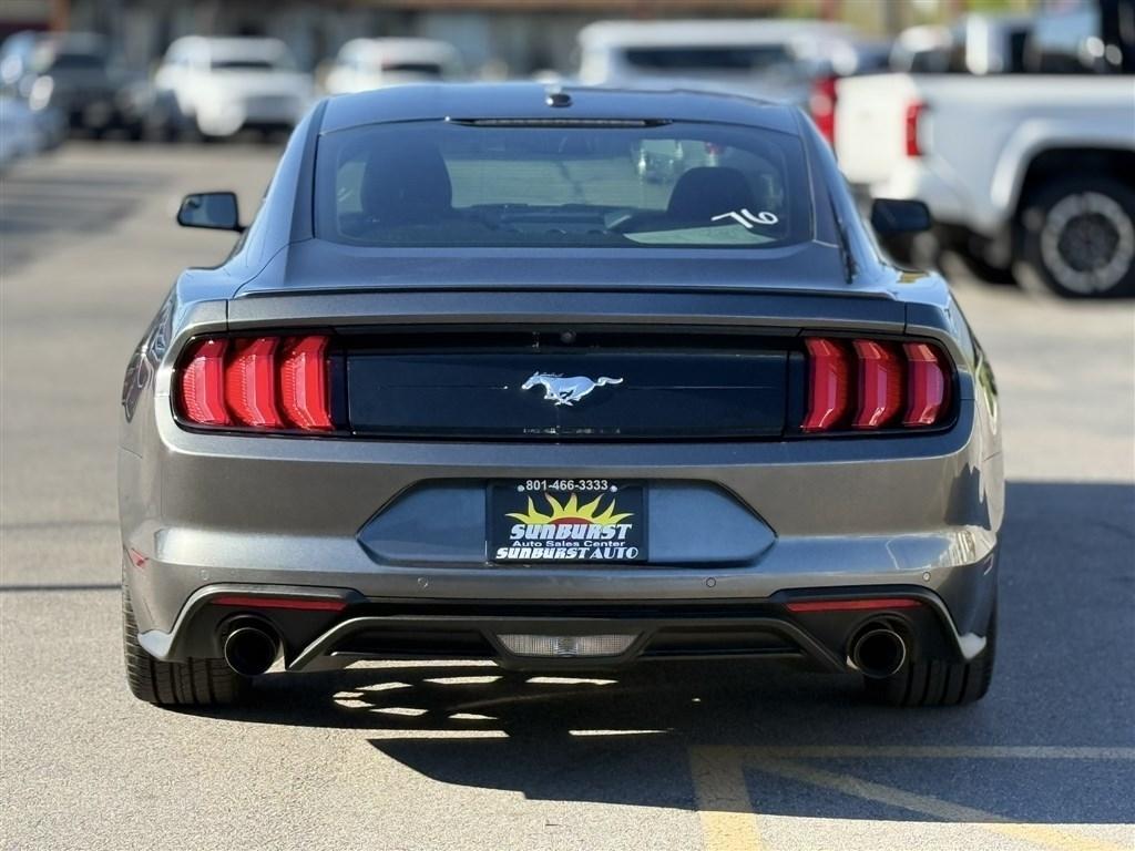 Ford Mustang EcoBoost Fastback 2018