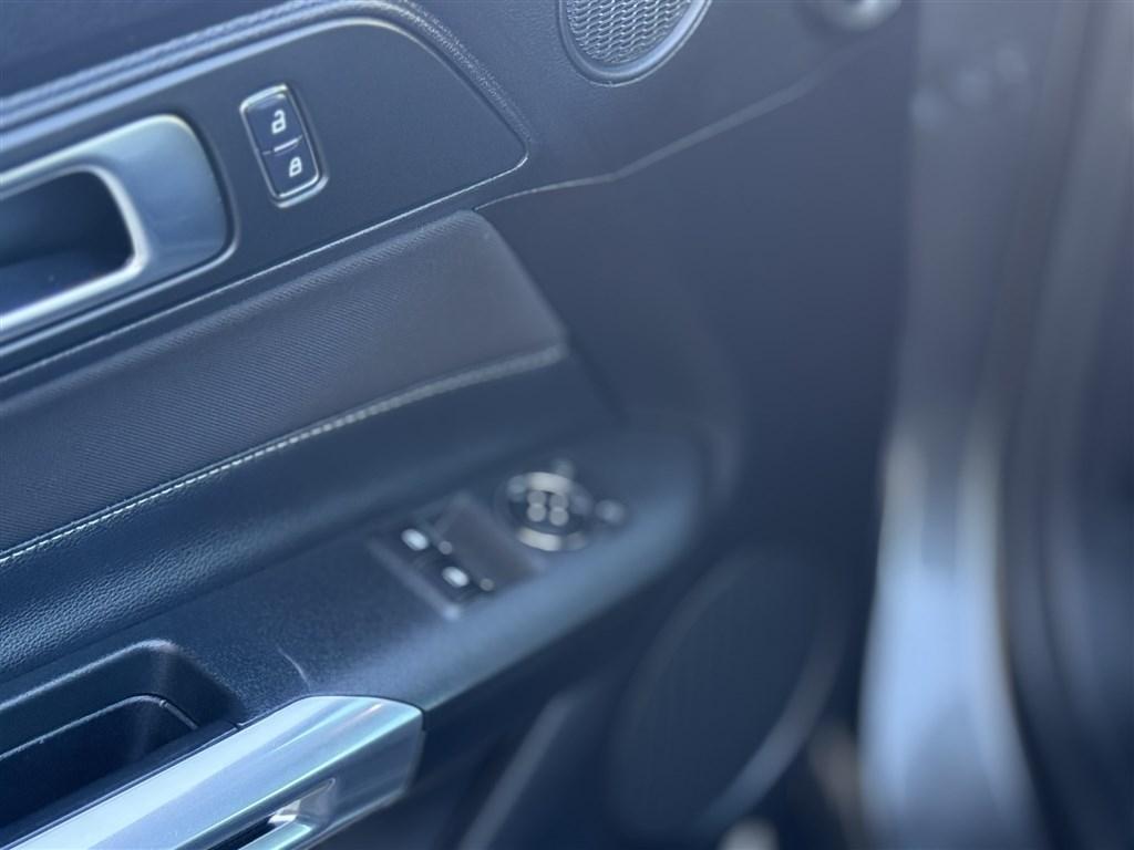 Ford Mustang EcoBoost Fastback 2018