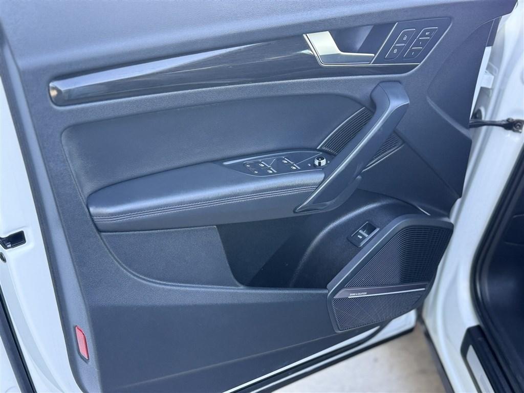 Audi Q5 Premium Plus 45 TFSI quattro 2020
